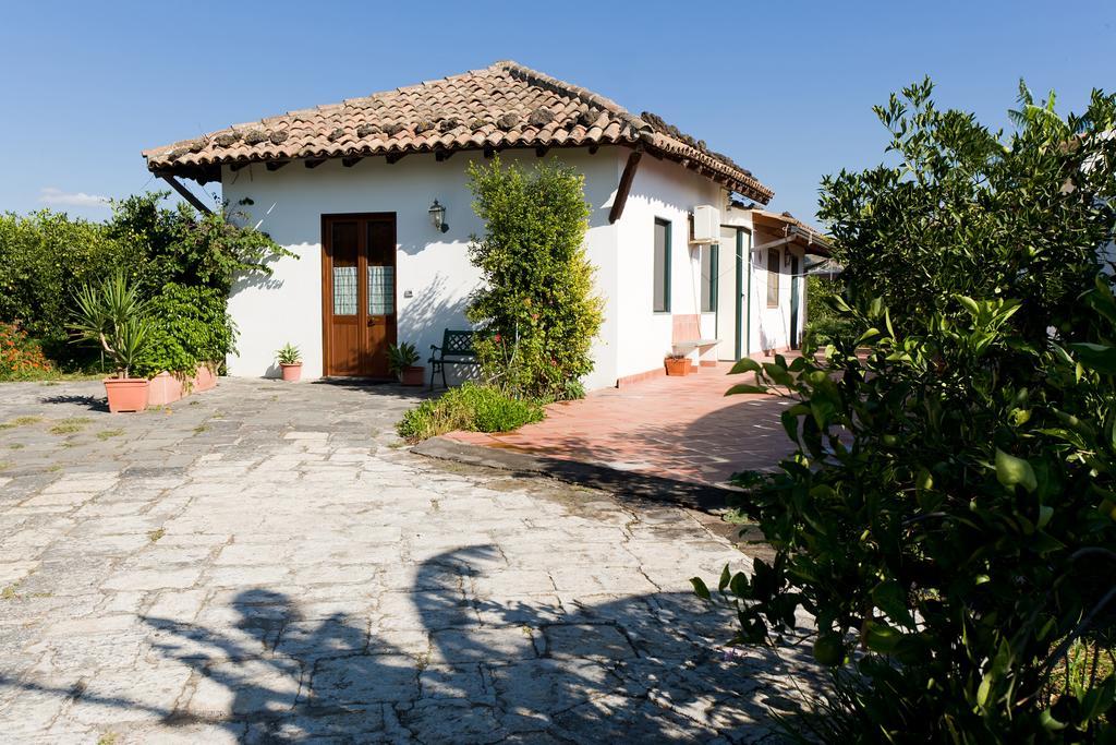 Вілла Orange Park - Agriturismo Містерб'янко Екстер'єр фото
